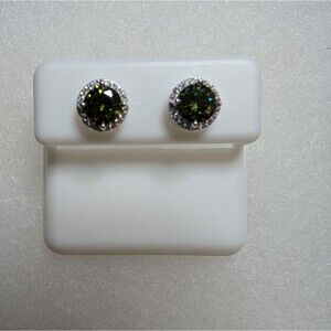 Elegant 925 Sterling Silver and Green Stud Earrings